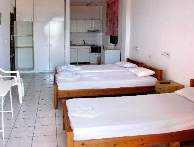 Skentos Hotel Kryopigí Eksteriør bilde